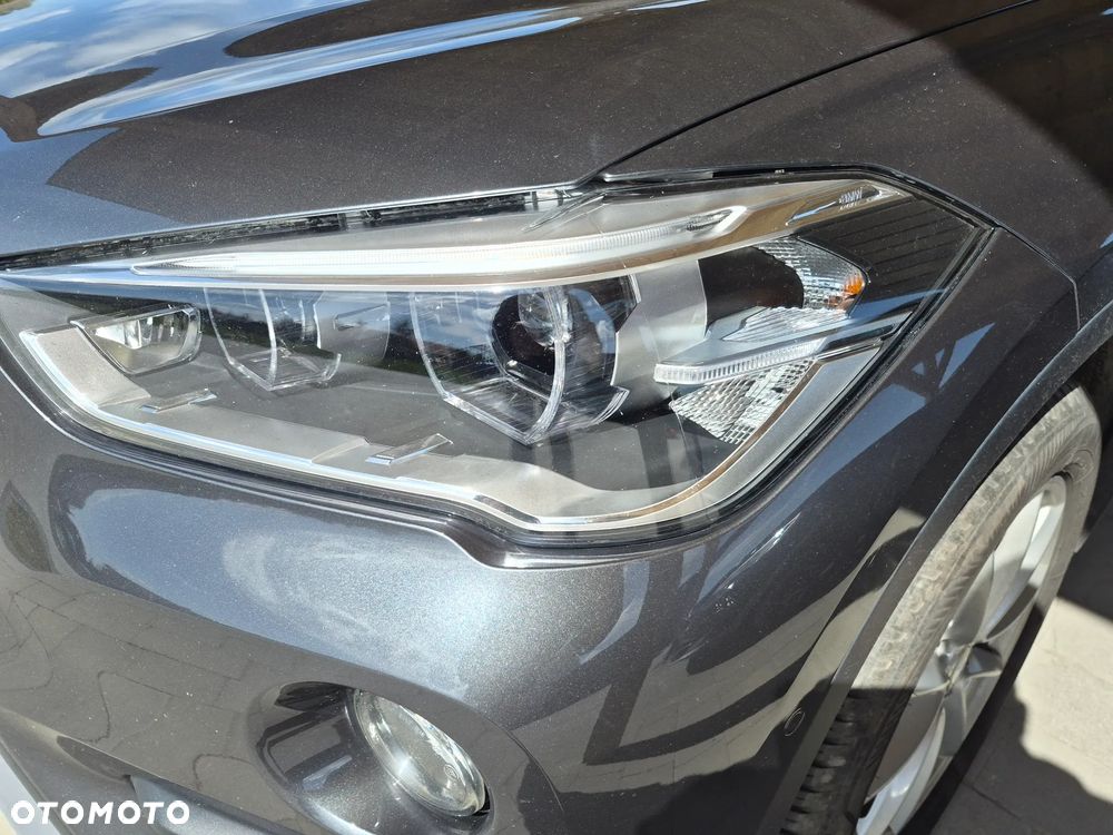 BMW X1 sDrive18d Sport Line - 14