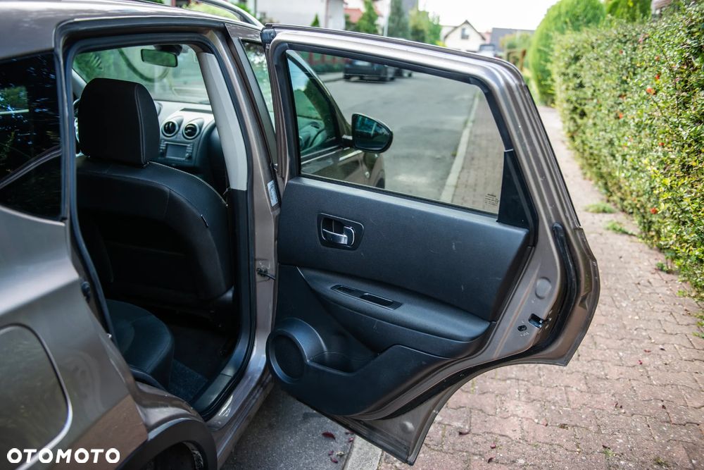 Nissan Qashqai 2.0 tekna - 23
