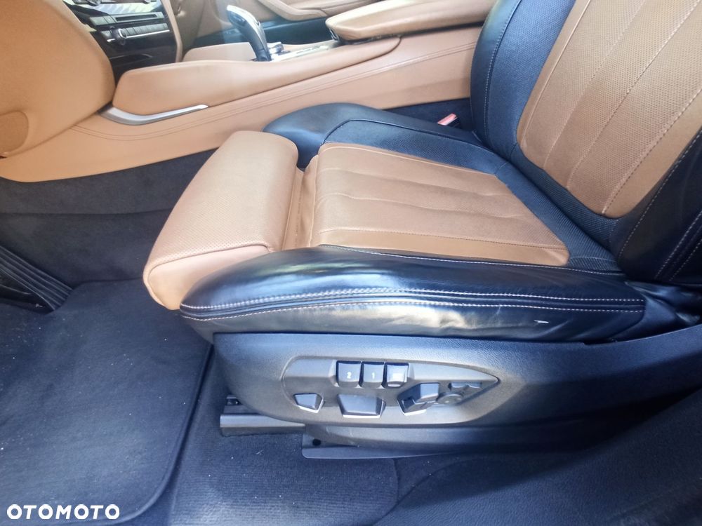 BMW X6 - 18