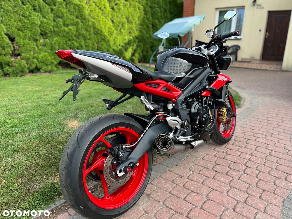 Triumph Street Triple - 5