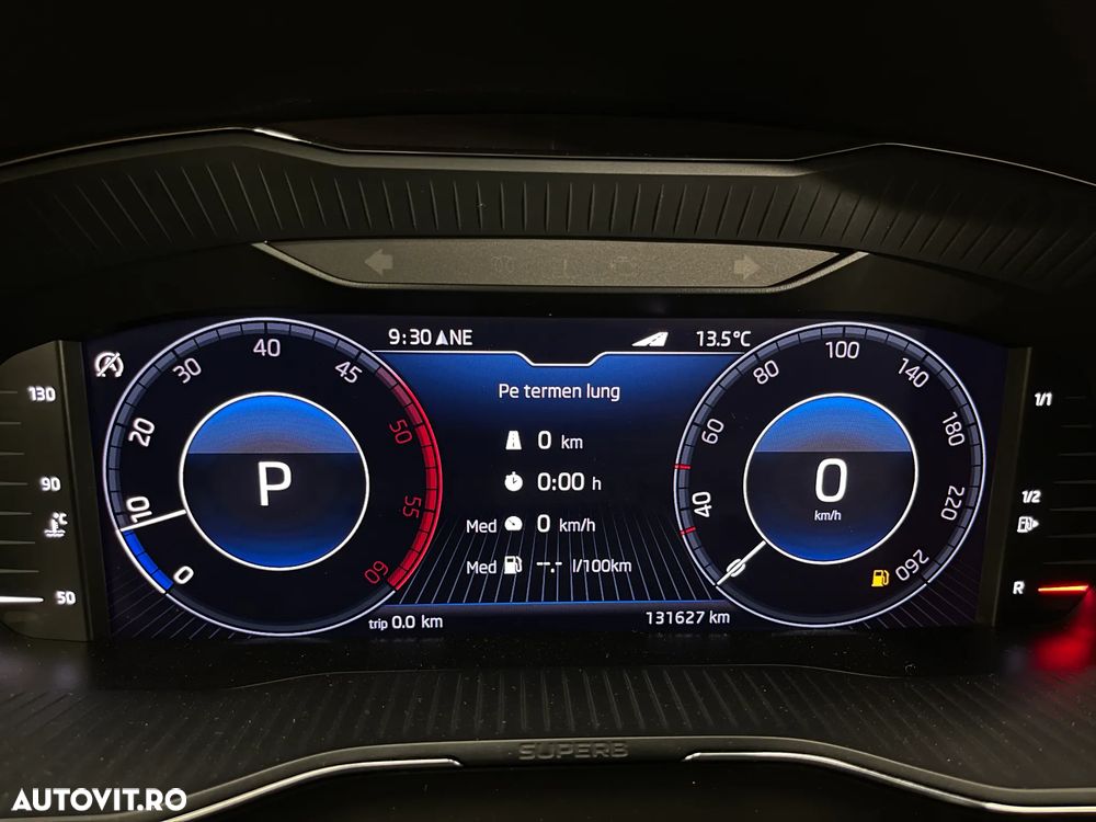 Skoda Superb 2.0 TDI 4X4 DSG Style - 35