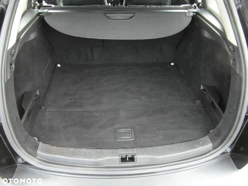 Renault Megane 1.6 16V 110 LIMITED - 7