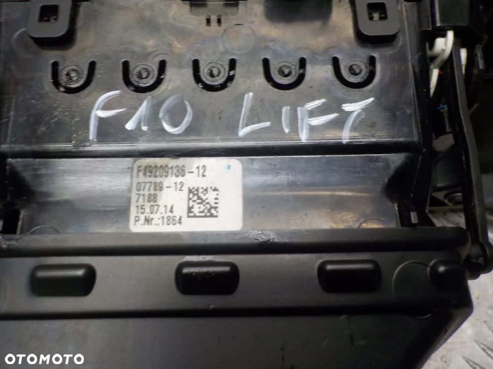 BMW 5 F10 LISTWA KONSOLI ŚRODKOWA KRATKI - 6