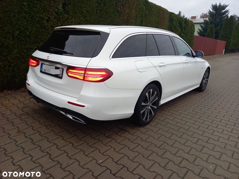 Mercedes-Benz Klasa E 300 d 9G-TRONIC AMG Line - 6