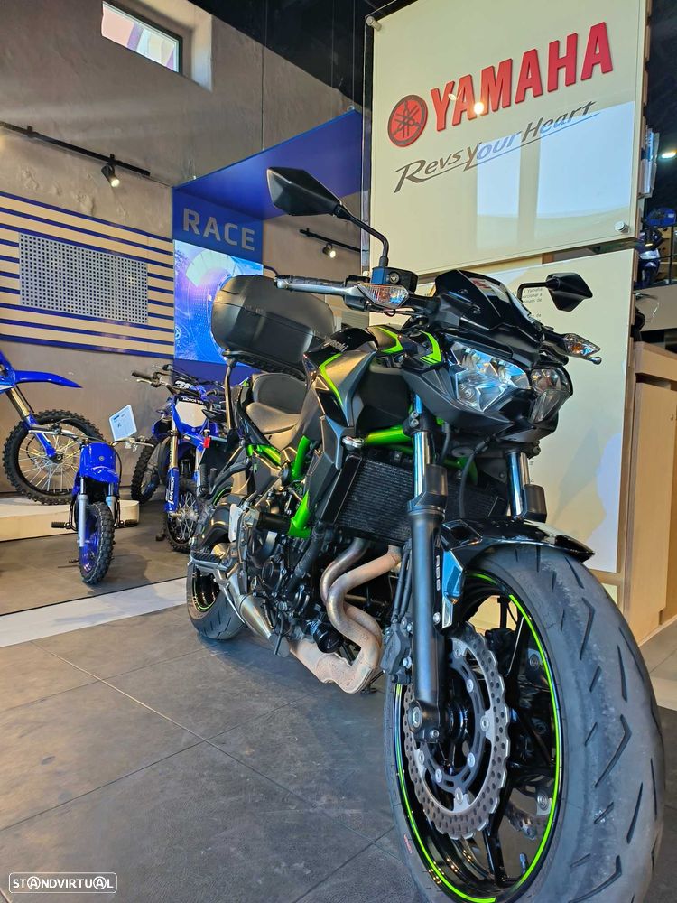 Kawasaki ER Z650 - 3