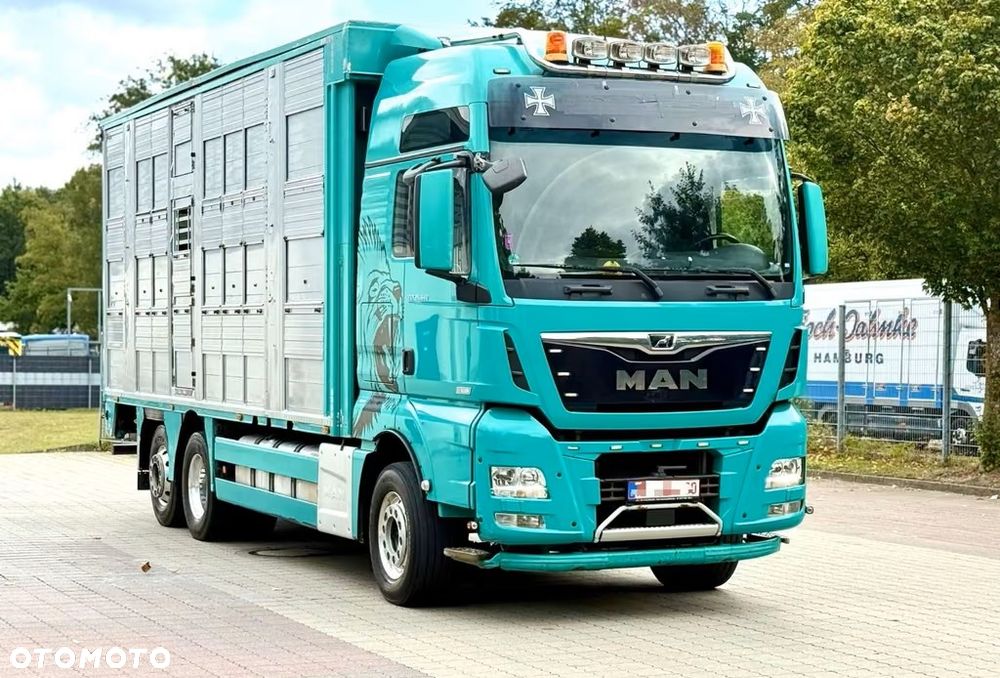 MAN TGX 26.640 D38 6x2 | 3 POZIOMY | TRANSPORT ZWIERZĄT | 640 KM | RETARDER | 2019 - 3
