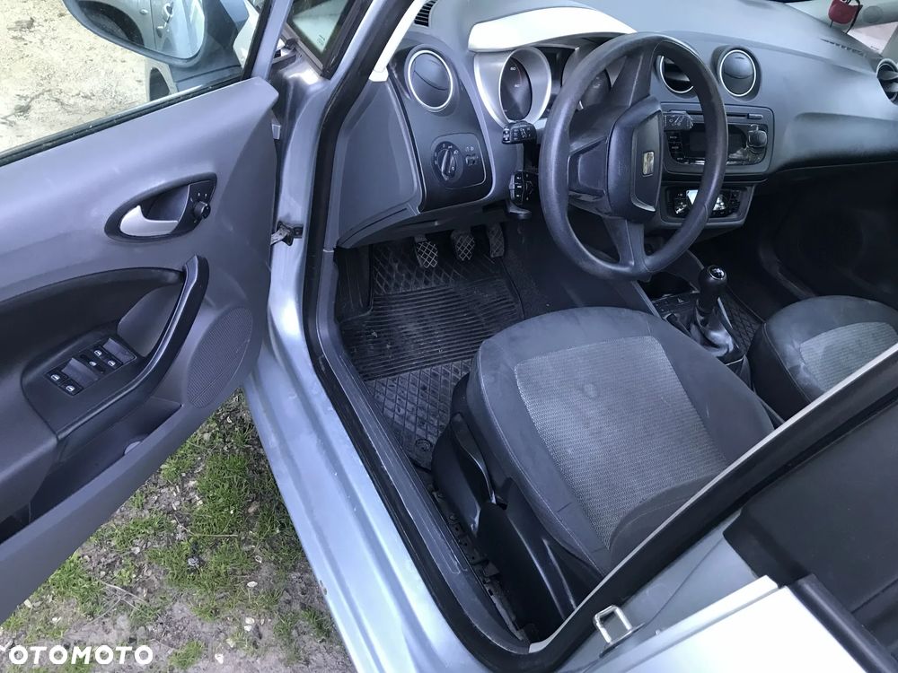 Seat Ibiza 1.6 TDI DPF Reference - 4