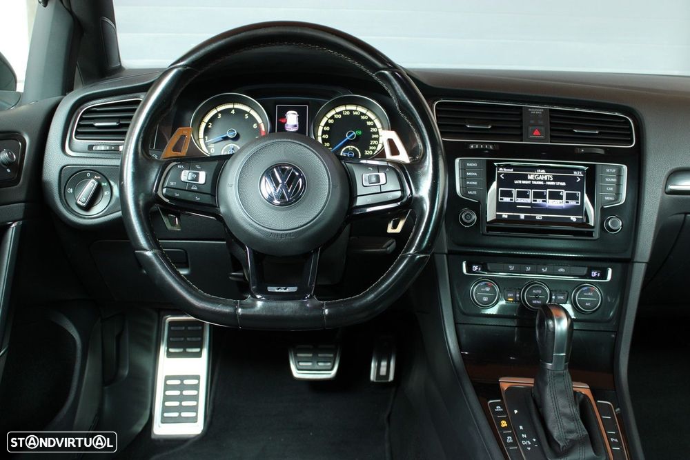 VW Golf R 2.0 TSI OPF 4Motion DSG - 27