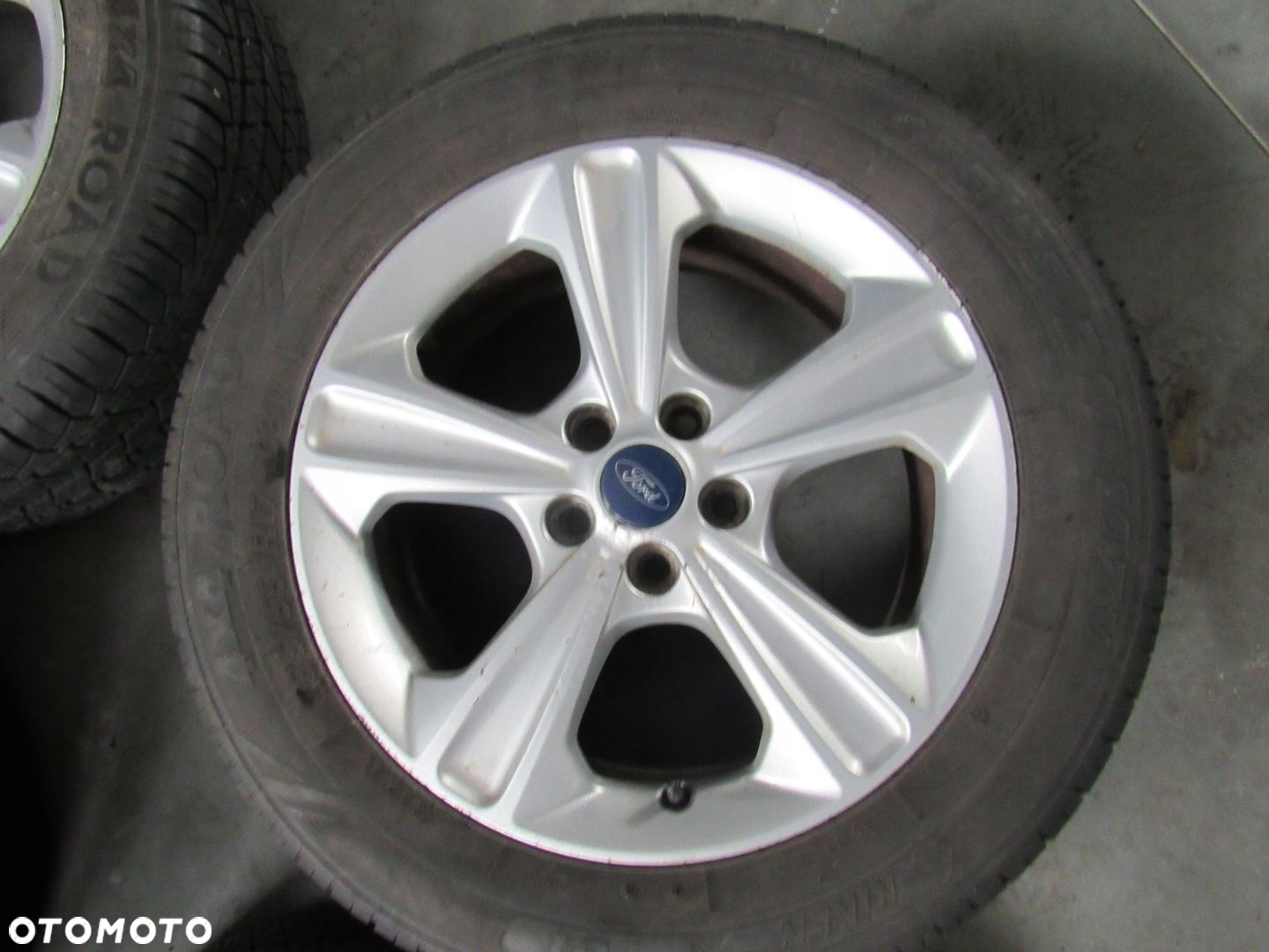 KOŁA FELGI Z OPONAMI FORD KUGA MK2 235/55R17 - 5