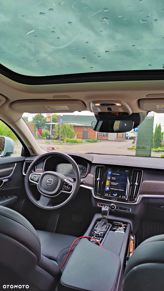 Volvo V90 Cross Country T5 AWD Geartronic - 11