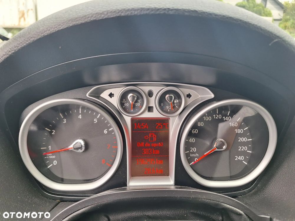 Ford Kuga 2.5 4x4 Titanium - 27