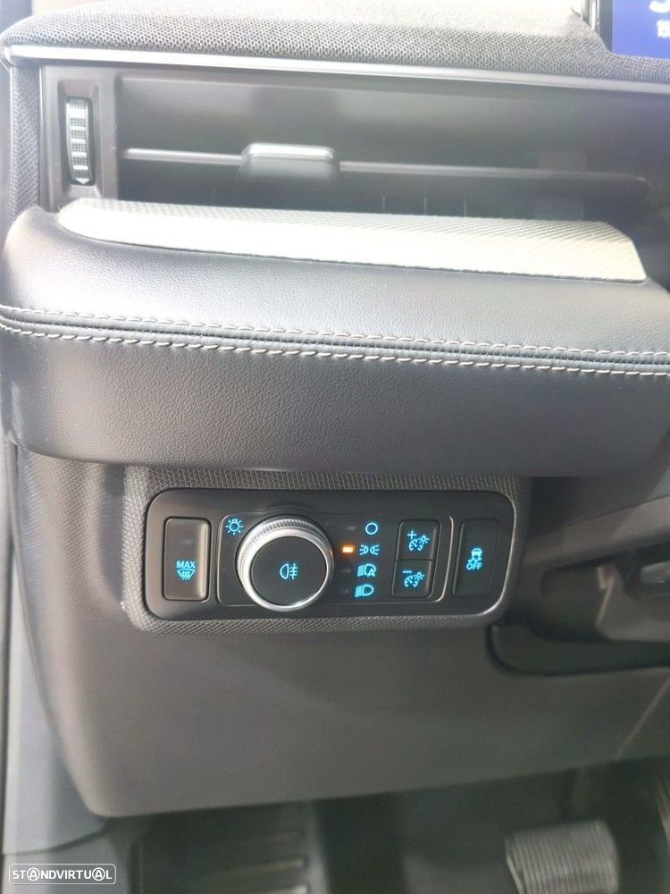 Ford Mustang Mach-E 98.7 kWh Premium - 25