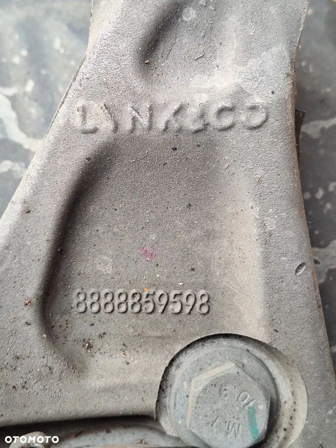 lynk&co 01 phev hybrid zwrotnica amortyzator piasta    zawieszenie prawe demontaz super stan - 5