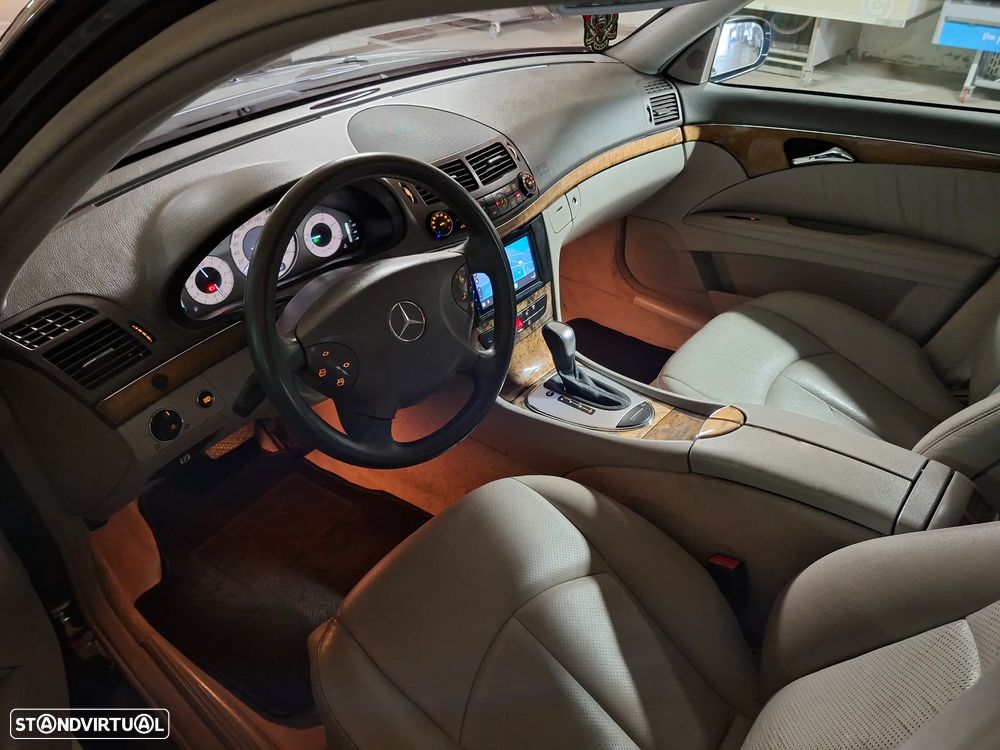 Mercedes-Benz E 320 CDi Avantgarde - 10