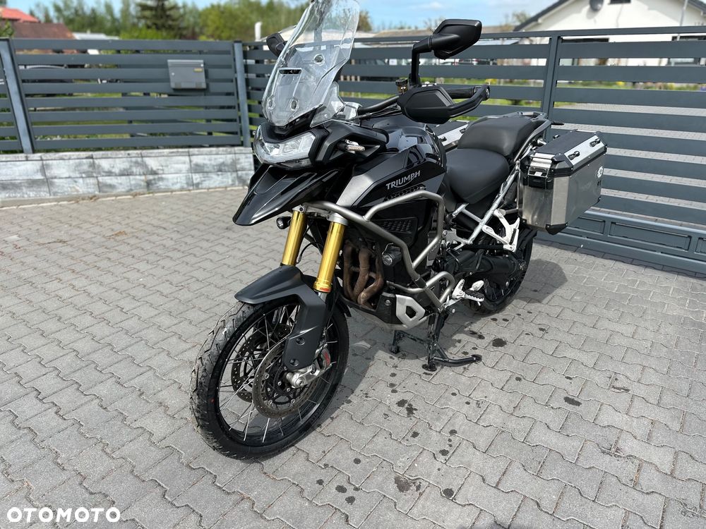 Triumph Tiger - 9