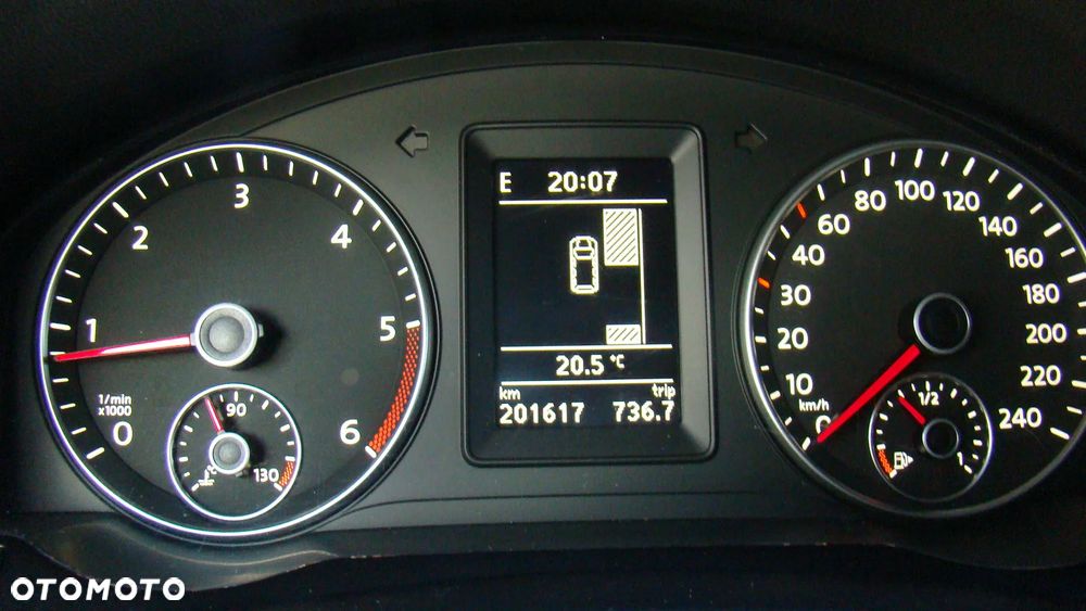 Volkswagen Golf Plus 1.6 TDI Highline - 14