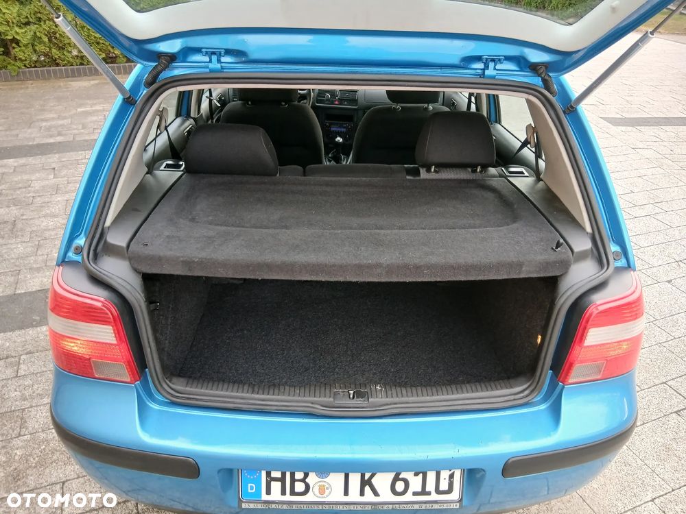 Volkswagen Golf - 17