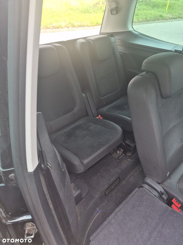 Volkswagen Sharan - 12