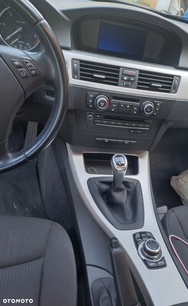 BMW Seria 3 316d - 4