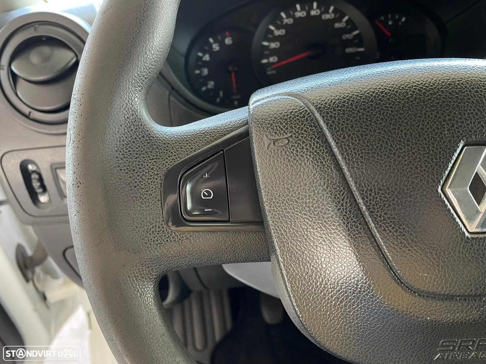 Renault Master 2.3 DCI 7LUG c/Báscula - 13