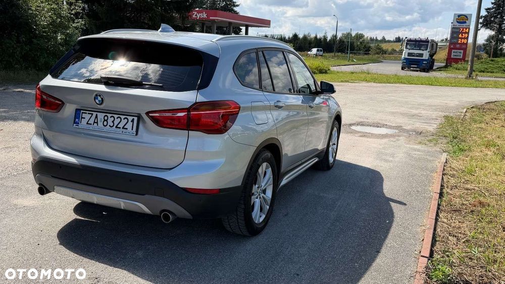 BMW X1 - 15