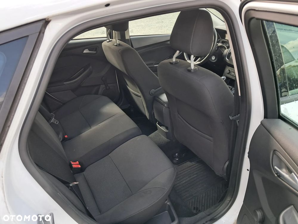 Ford Focus 1.5 TDCi Trend - 12