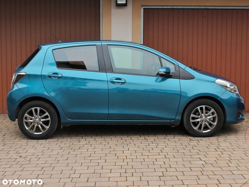 Toyota Yaris 1.33 Premium - 13