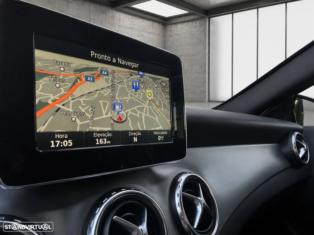 Mercedes-Benz GLA 180 d 7G-DCT AMG Line - 8