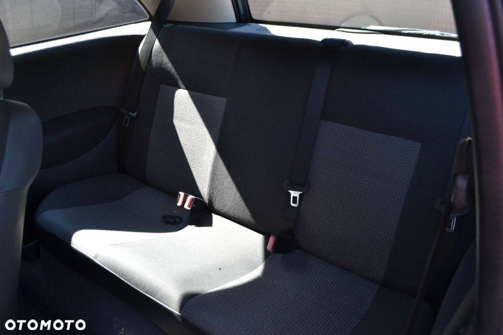 Opel Corsa - 6