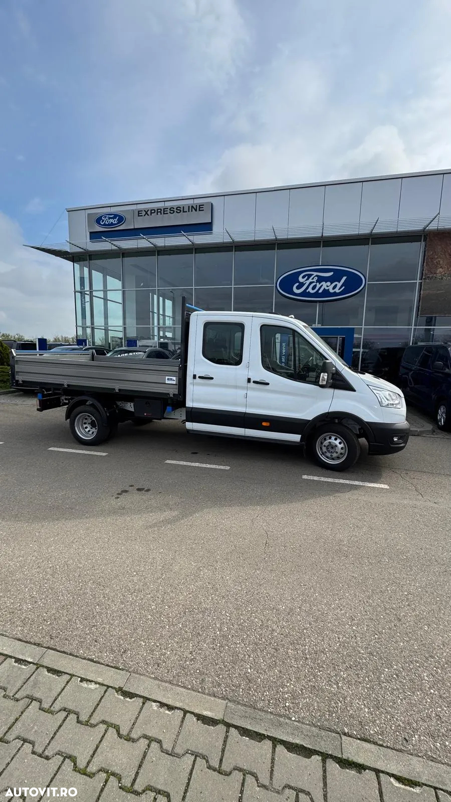 Ford Transit 7 locuri cu bena basculabila - 4