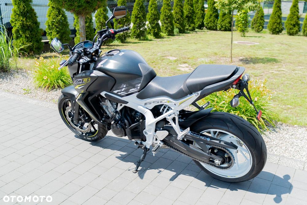 Honda CB - 9