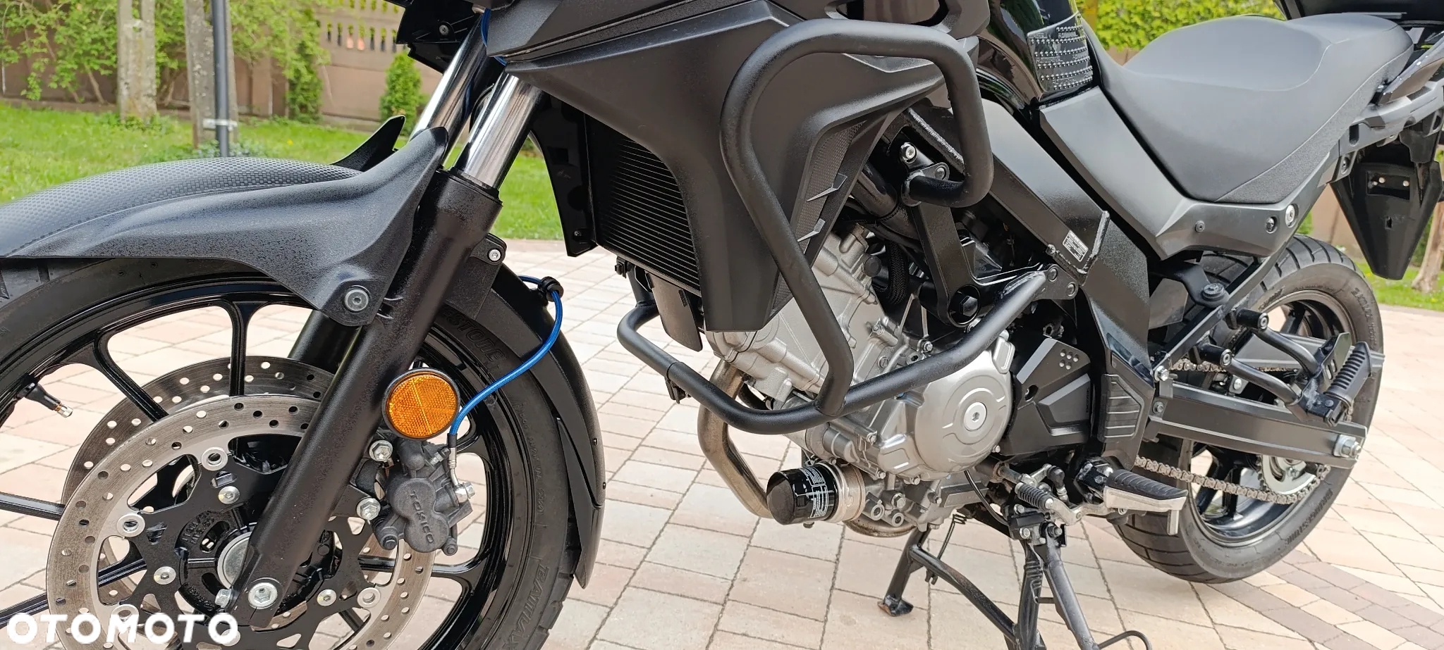 Suzuki V-STROM - 40