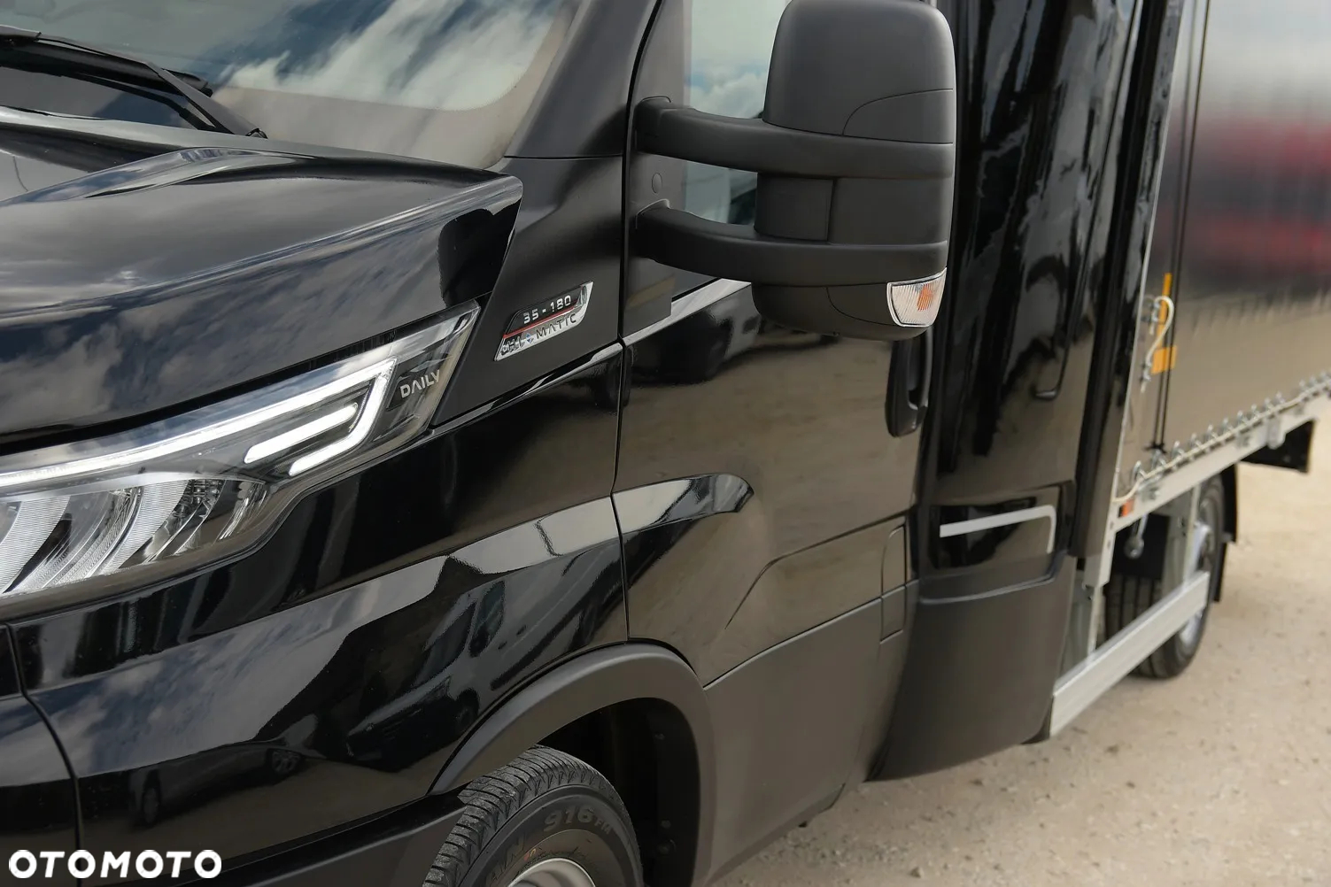 Iveco DAILY 35-180 * HiMATIC * BURTO-FIRANKA * Sypialka * BOGATE! * SUPER ZADBANE! - 13