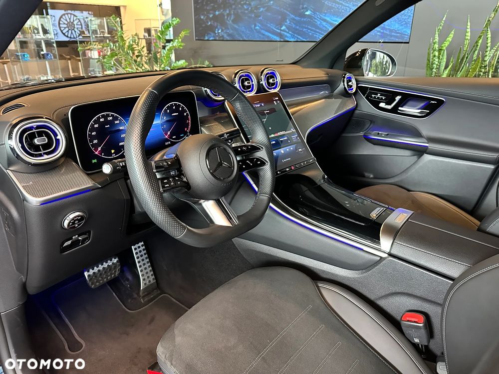 Mercedes-Benz GLC - 7