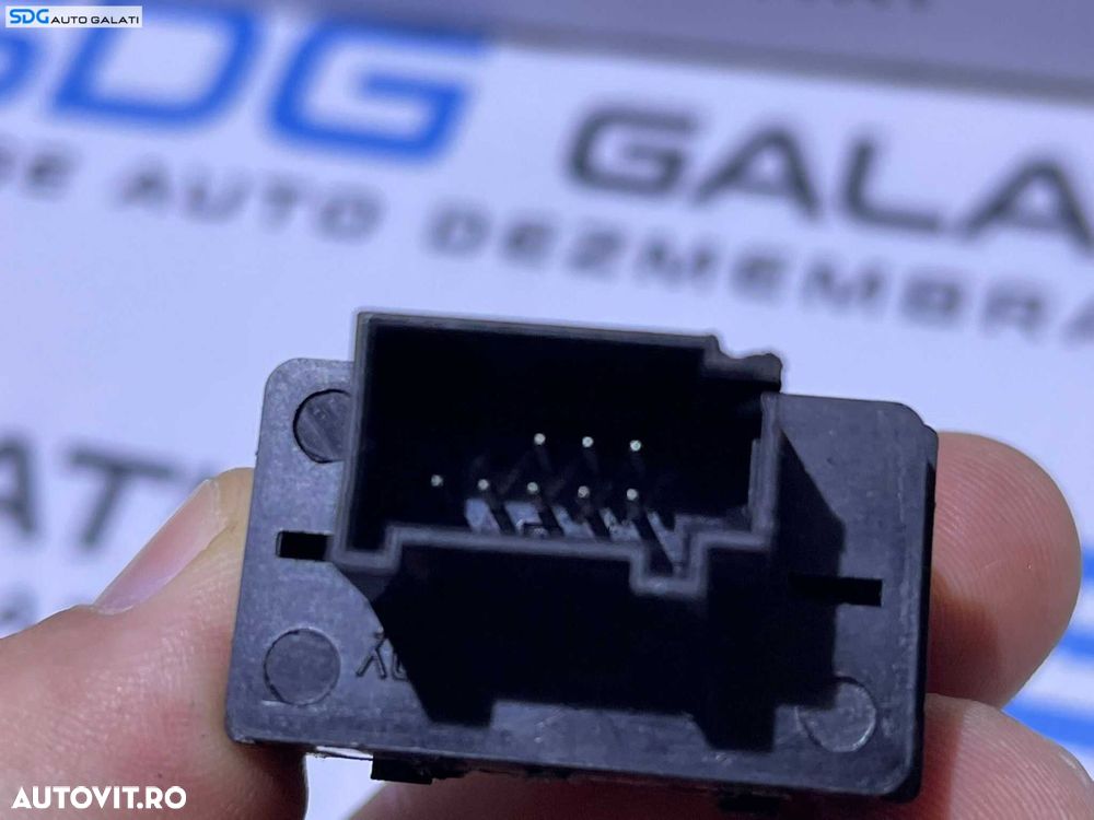 Buton Butoane Alarma Audi A4 B6 2001 - 2005 Cod 8E2962109 - 3