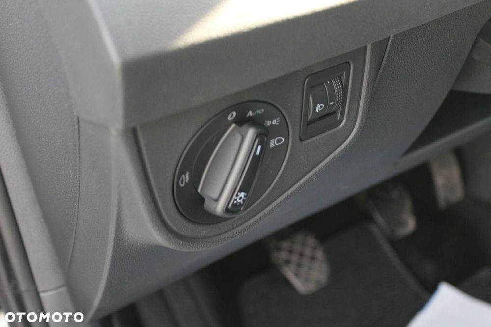 Volkswagen Polo - 17