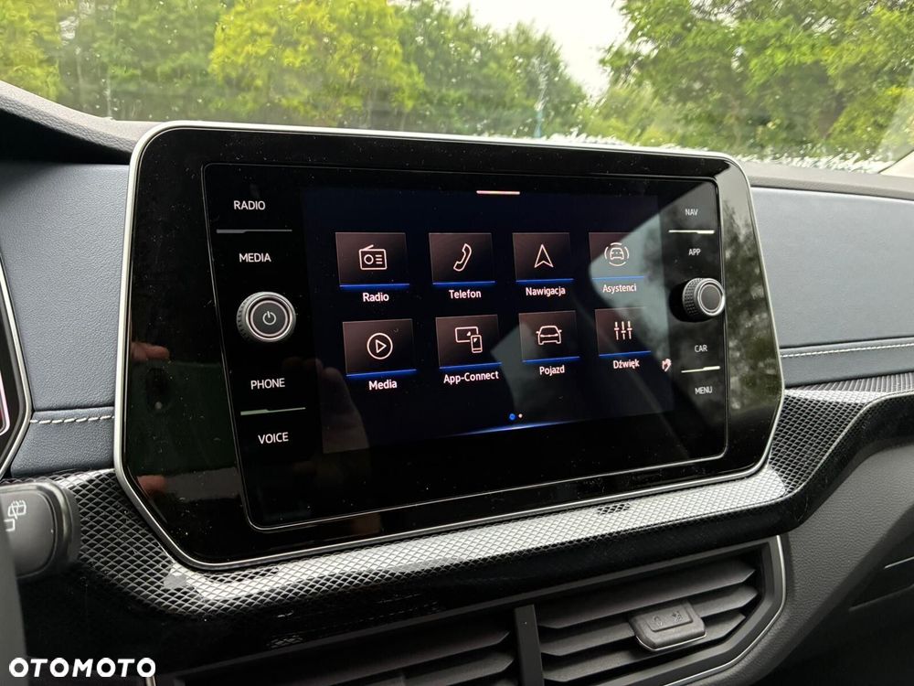 Volkswagen T-Cross - 18