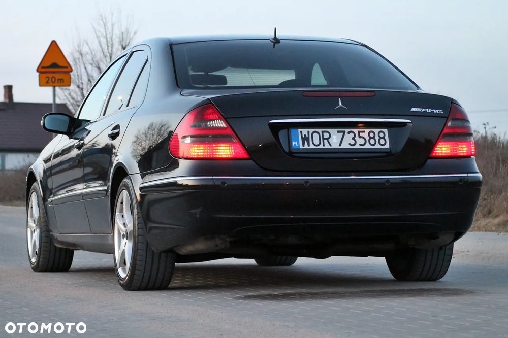 Mercedes-Benz Klasa E - 4