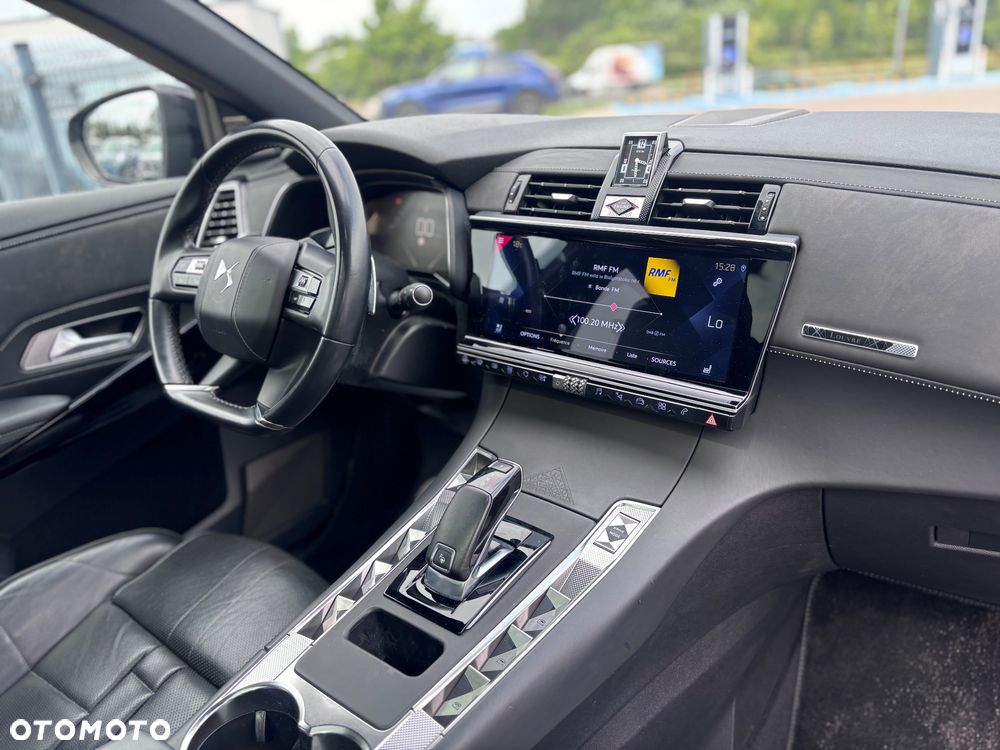 DS Automobiles DS 7 Crossback 1.6 PureTech So Chic - 16