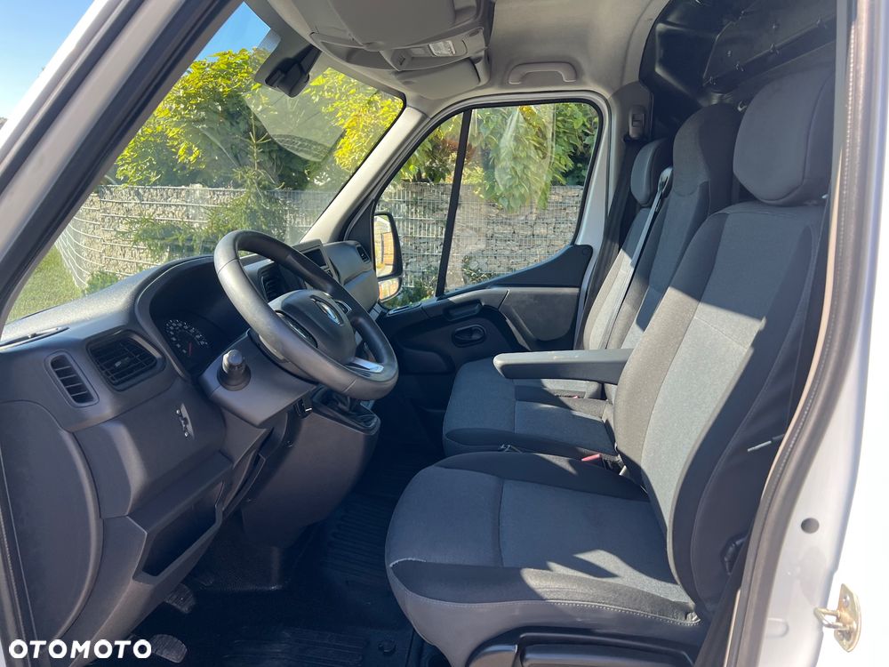 Renault Master - 10