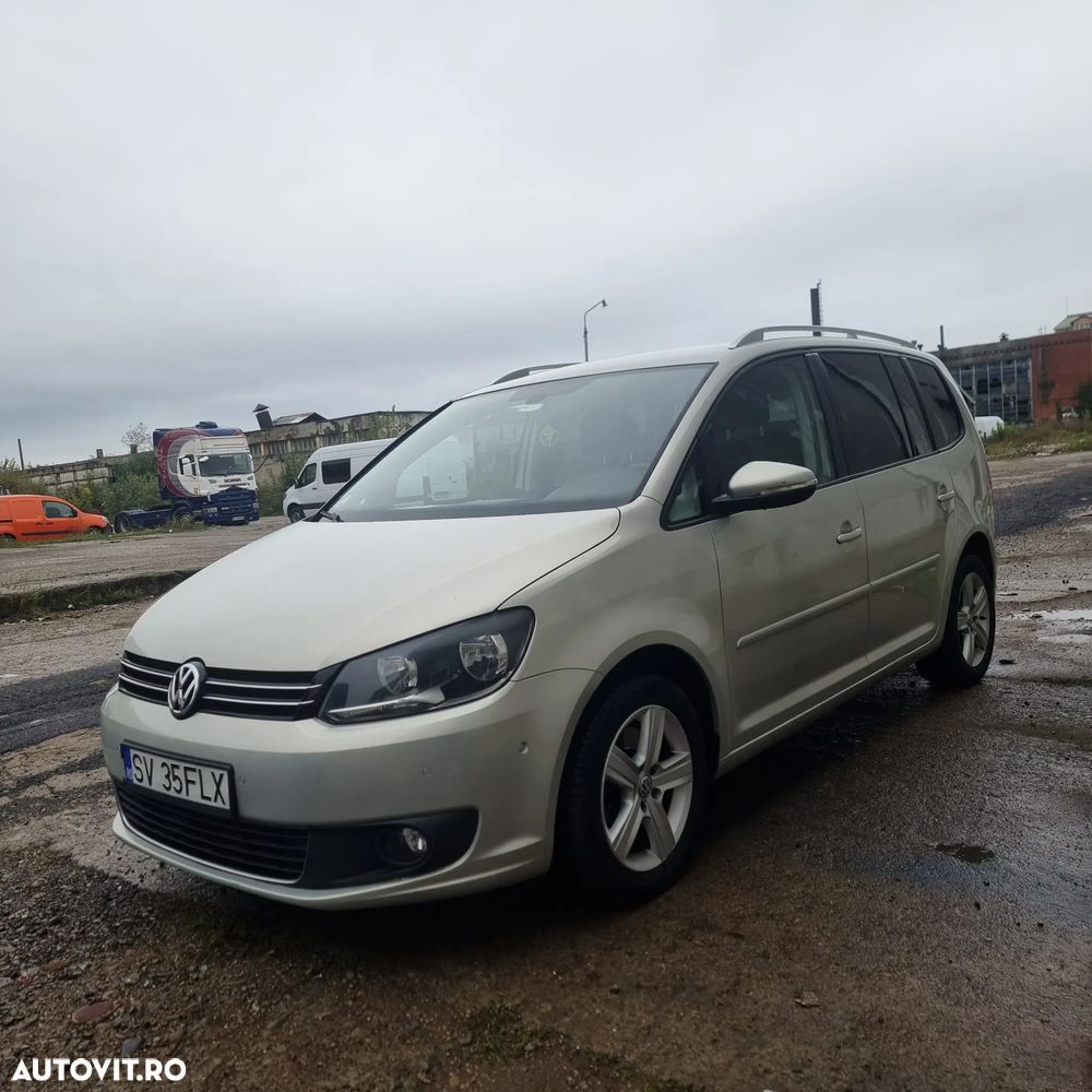 Volkswagen Touran 2.0 TDI DSG Comfortline - 1