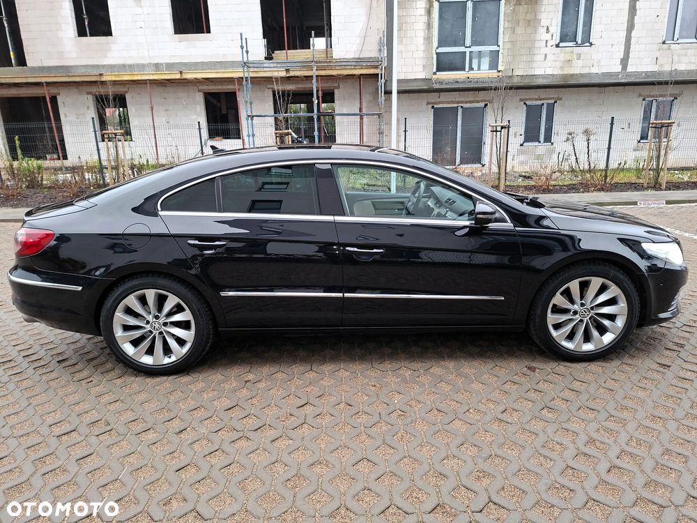 Volkswagen Passat CC - 10