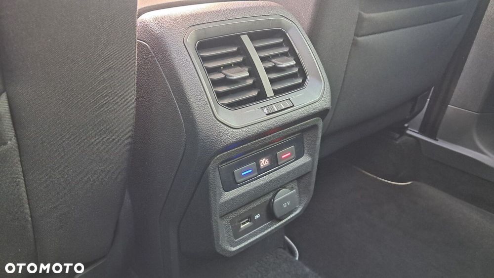 Volkswagen Tiguan 1.5 TSI EVO Comfortline DSG - 34
