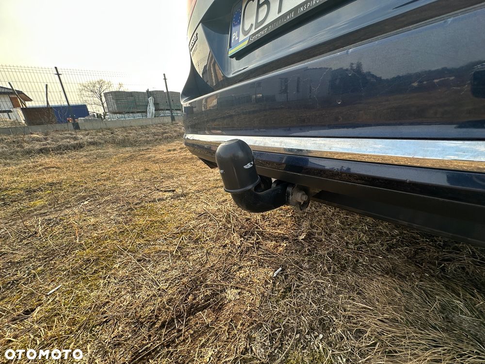 Volkswagen Passat 1.6 TDI BlueMotion Technology Comfortline - 20