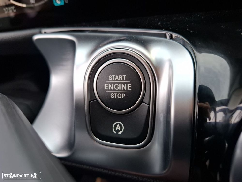 Mercedes-Benz GLB 180 d AMG Line - 18