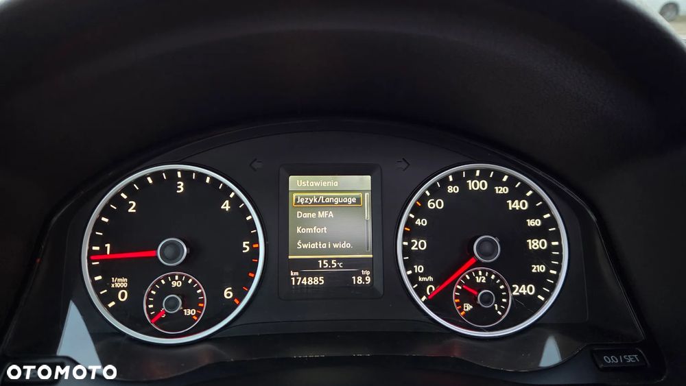 Volkswagen Tiguan 2.0 TDI DPF BlueMotion Technology Sport & Style - 15