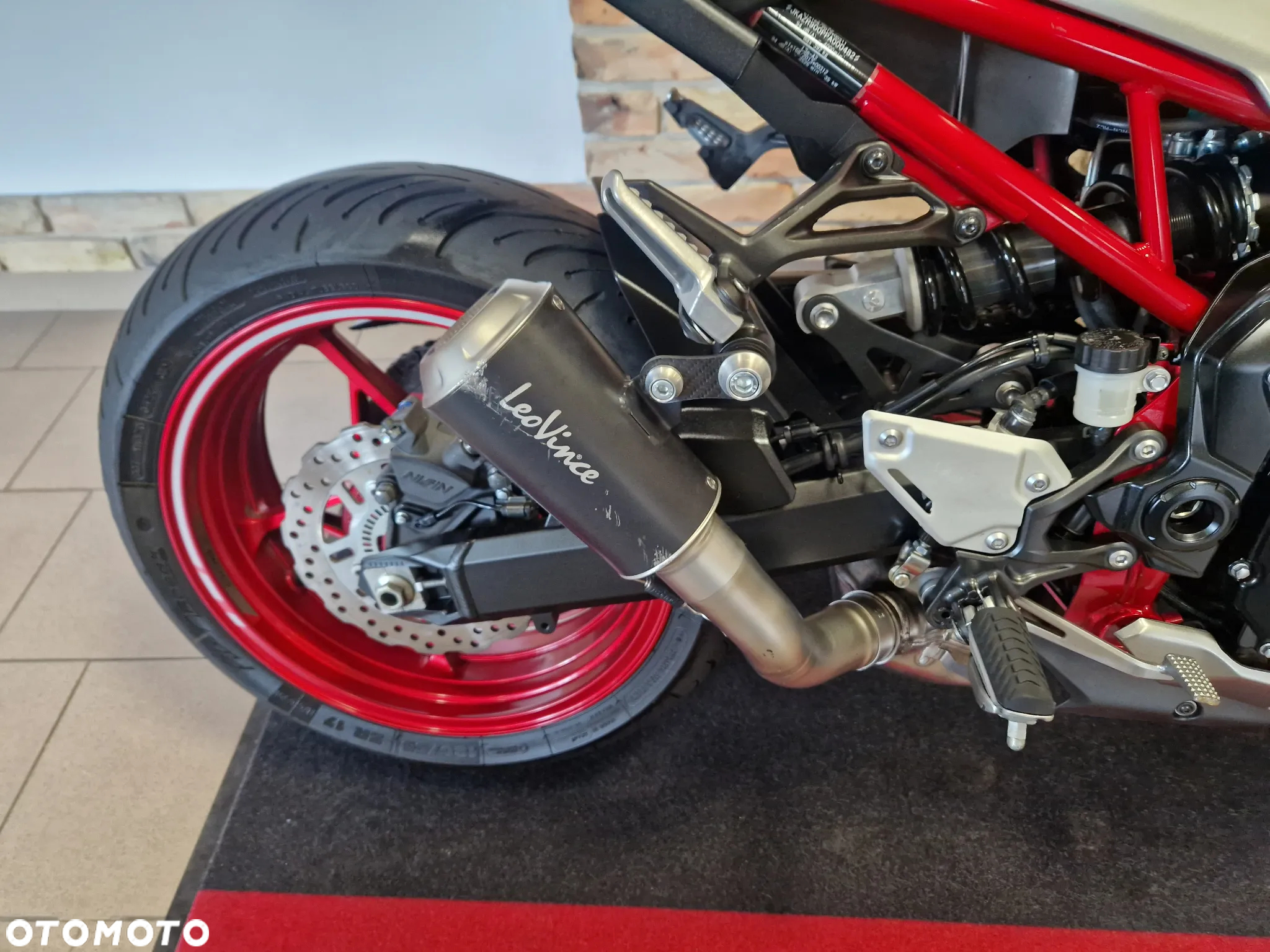 Kawasaki Z - 10