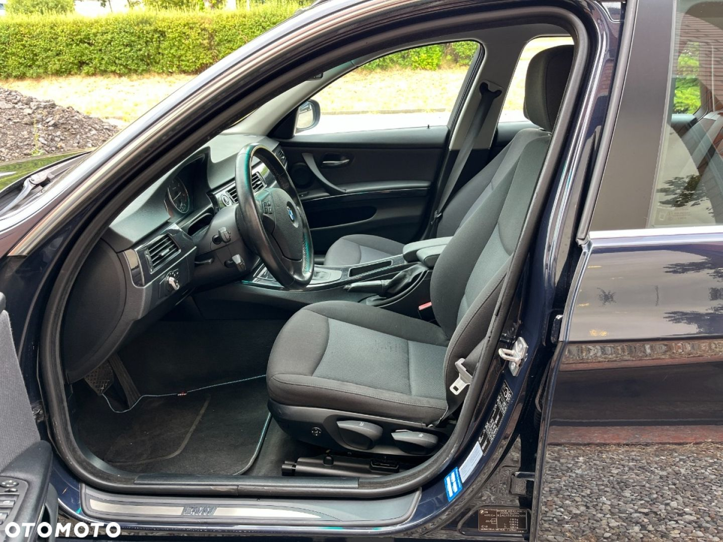 BMW Seria 3 330d DPF Touring Edition Sport - 15