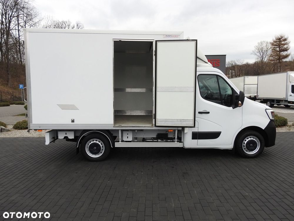 Renault MASTER  CHŁODNIA KONTENER 0*C LEDY KLIMATYZACJA  145KM - 9
