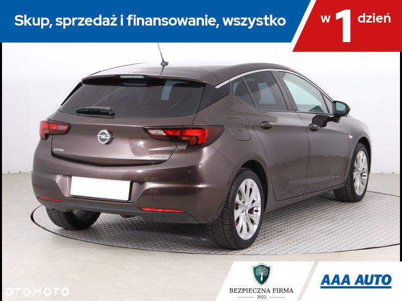 Opel Astra - 6